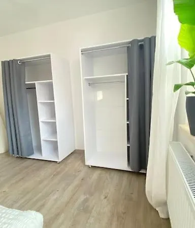 St-apartment Charming 1 Mit Terrasse Und Garten, 3 In Geislingen