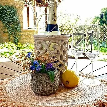 St-apartment Charming 1 Mit Terrasse Und Garten, 3 In Geislingen Гайслинген-ан-дер-Штайге