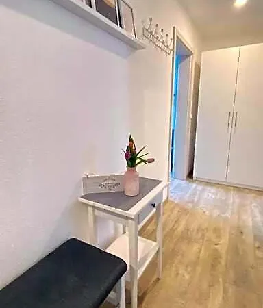 St-apartment Charming 1 Mit Terrasse Und Garten, 3 In Geislingen * Гайслинген-ан-дер-Штайге